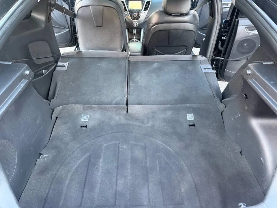 2012 Hyundai Veloster - Image 11 of 20