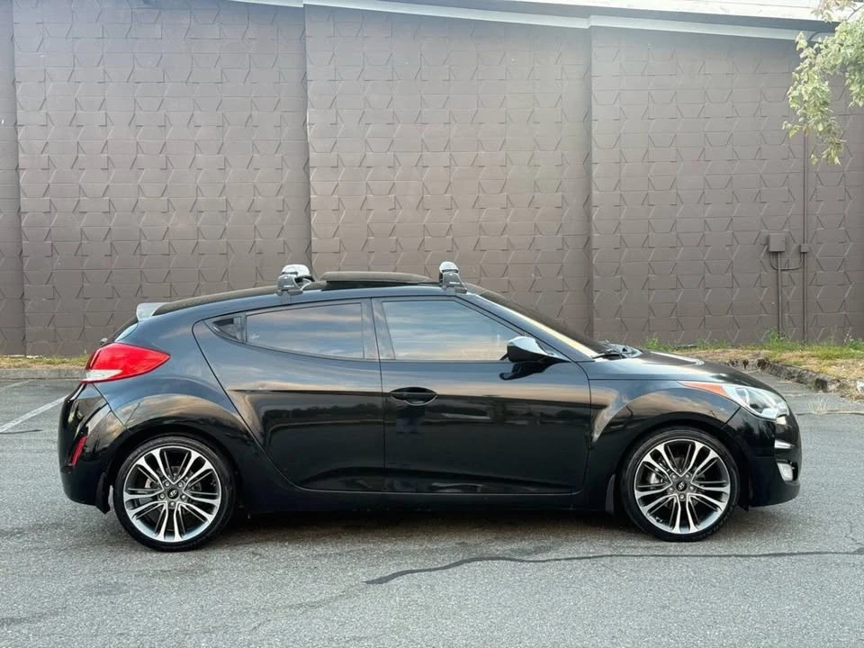 2012 Hyundai Veloster - Image 4 of 20