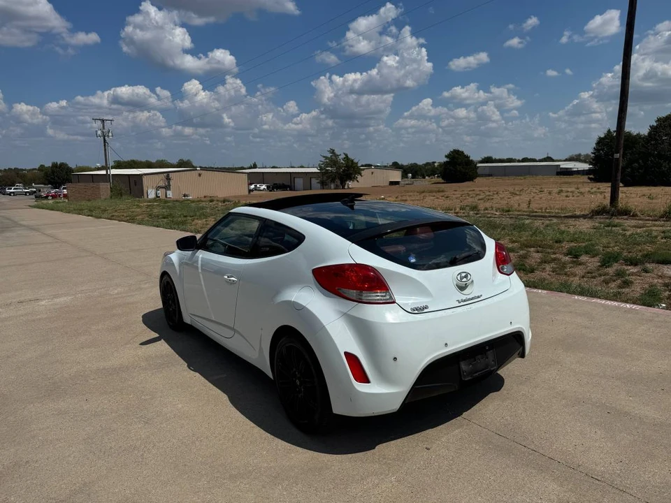 2012 Hyundai Veloster - Image 7 of 15