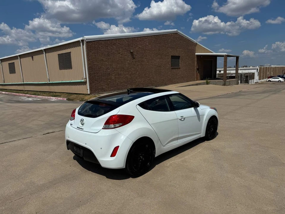 2012 Hyundai Veloster - Image 5 of 15