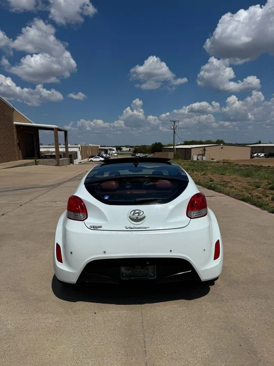 2012 Hyundai Veloster - Image 8 of 15