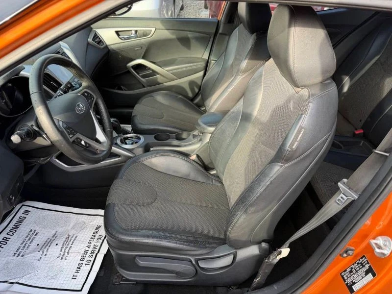 2012 Hyundai Veloster - Image 9 of 12
