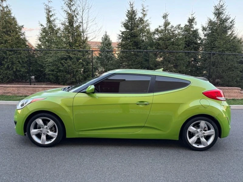 2012 Hyundai Veloster - Image 8 of 12