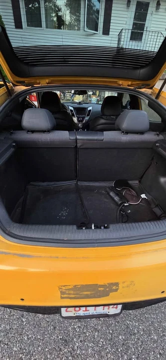 2012 Hyundai Veloster - Image 7 of 10