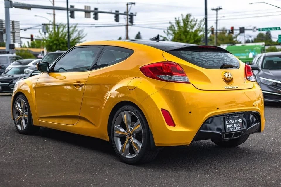 2012 Hyundai Veloster - Image 9 of 20