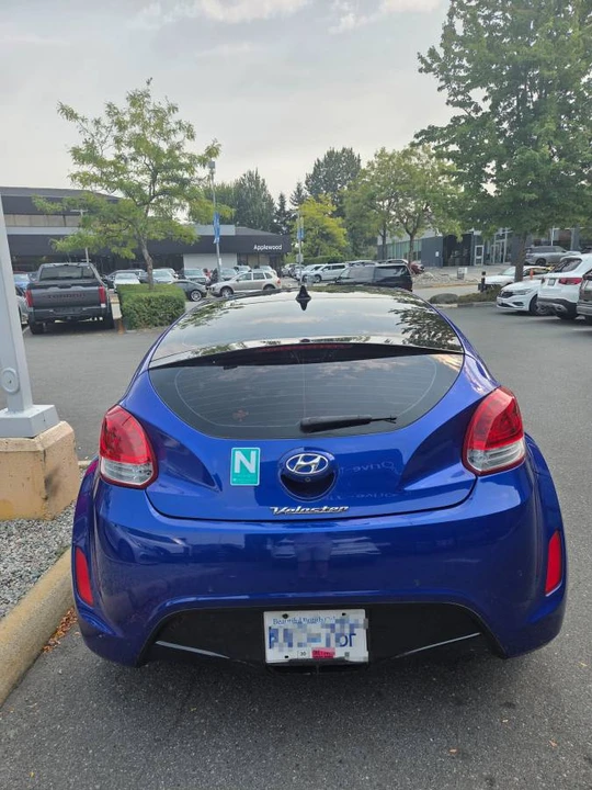 2012 Hyundai Veloster - Image 3 of 11