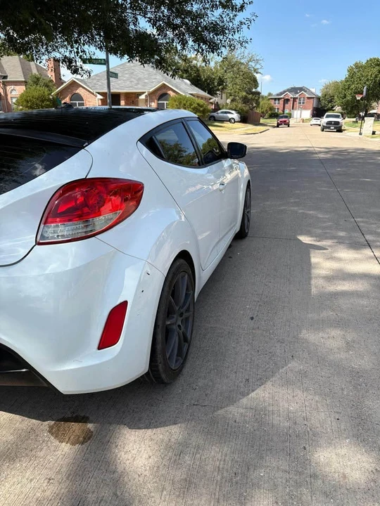 2012 Hyundai Veloster - Image 8 of 13