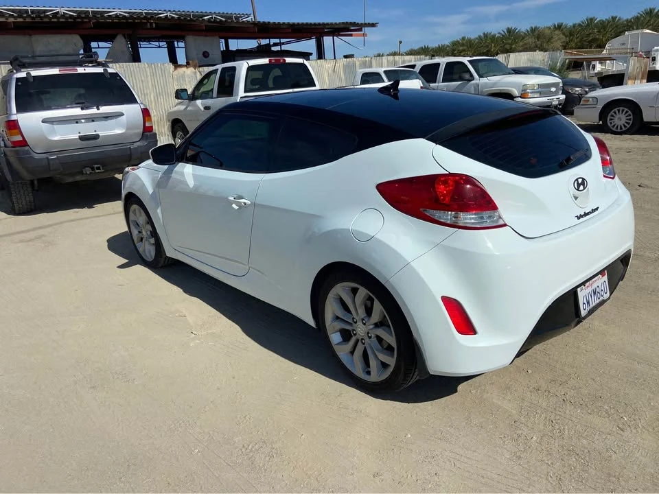 2012 Hyundai Veloster - Image 5 of 14