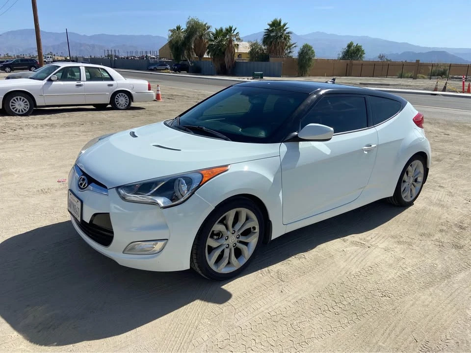 2012 Hyundai Veloster - Image 3 of 14