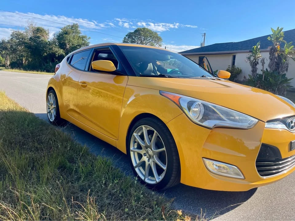 2012 Hyundai Veloster - Image 5 of 12