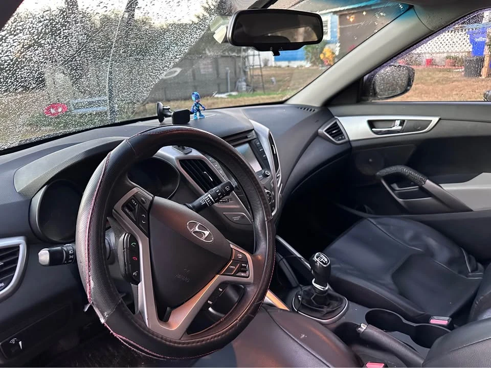 2012 Hyundai Veloster - Image 6 of 10