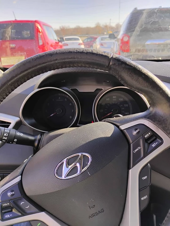 2012 Hyundai Veloster - Image 5 of 6