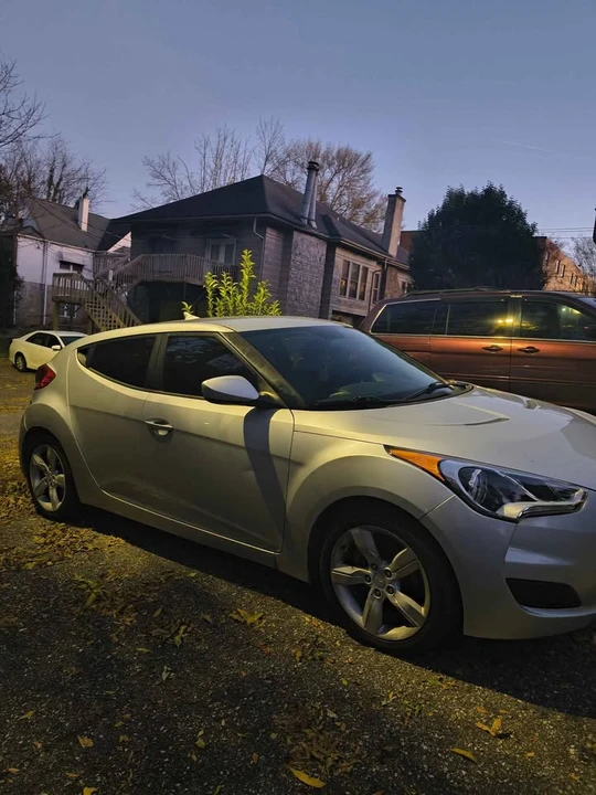 2012 Hyundai Veloster - Image 8 of 12