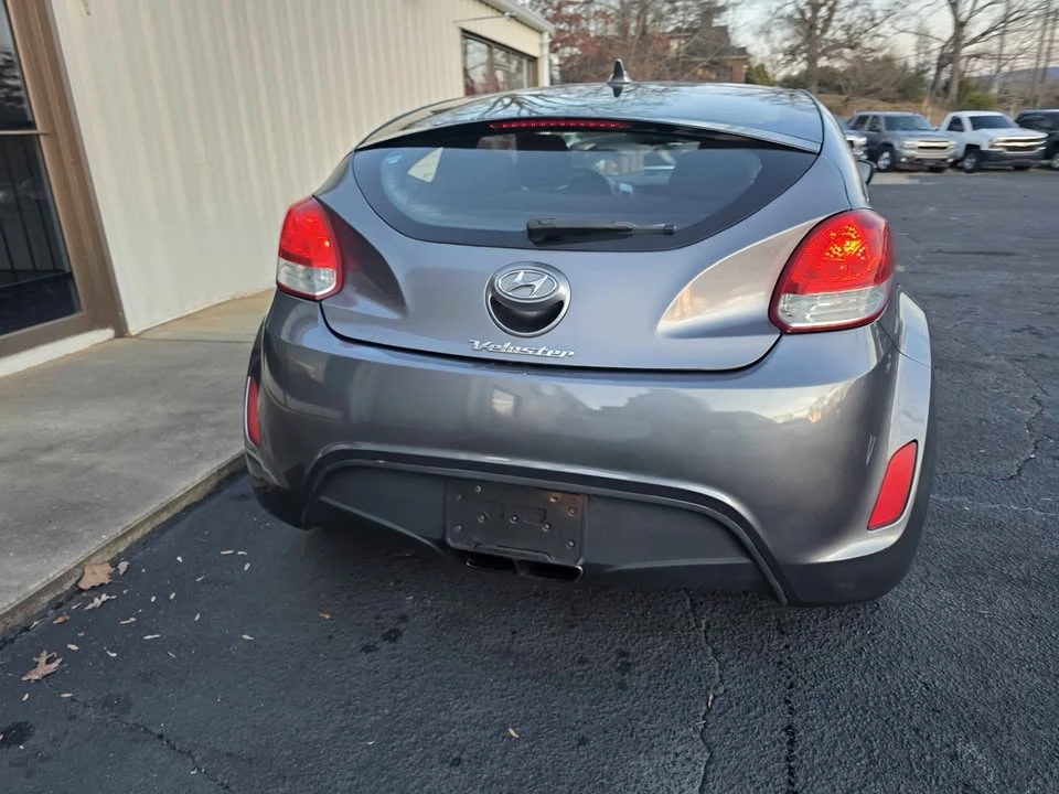 2012 Hyundai Veloster - Image 16 of 20