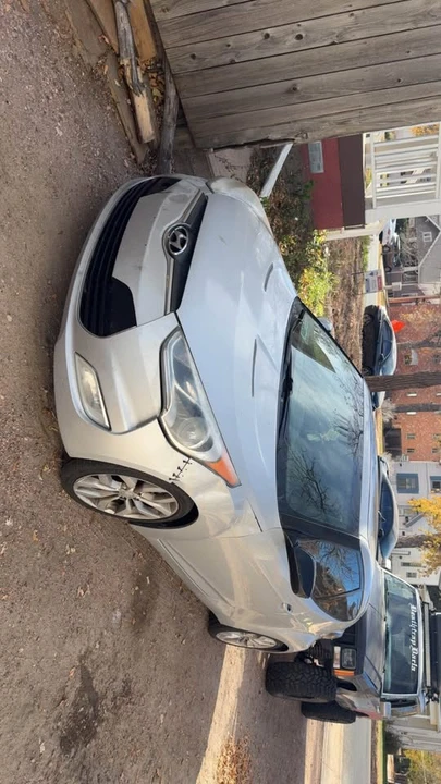 2012 Hyundai Veloster - Image 4 of 11