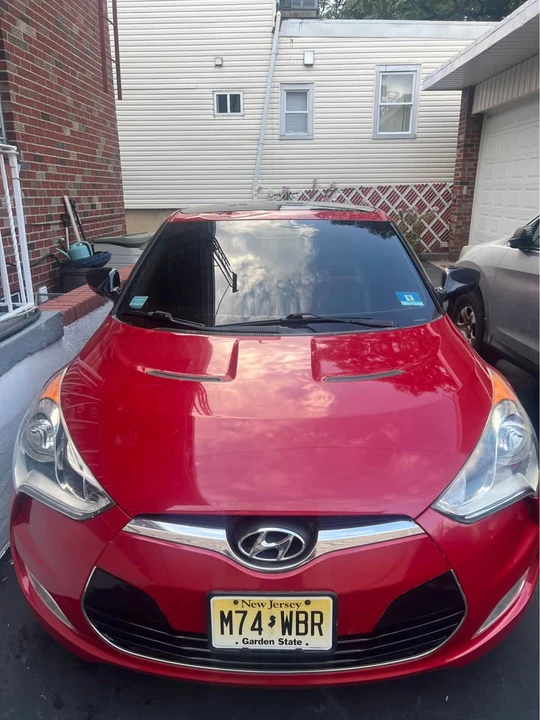 2012 Hyundai Veloster - Image 3 of 3