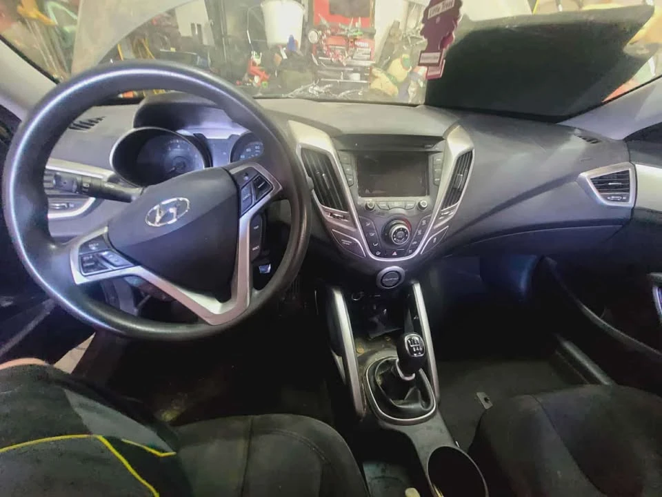 2012 Hyundai Veloster - Image 9 of 12