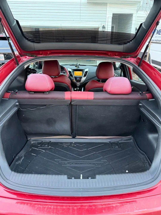 2012 Hyundai Veloster - Image 3 of 10