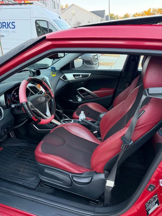2012 Hyundai Veloster - Image 5 of 10