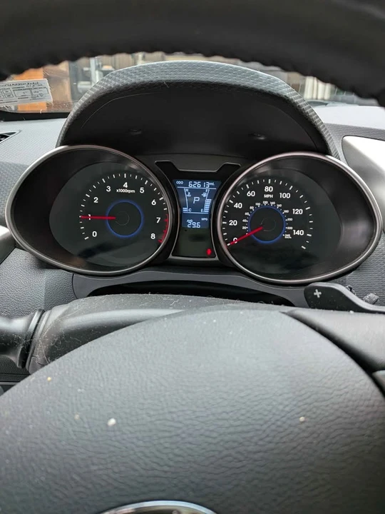 2012 Hyundai Veloster - Image 14 of 18