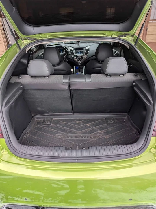 2012 Hyundai Veloster - Image 9 of 18