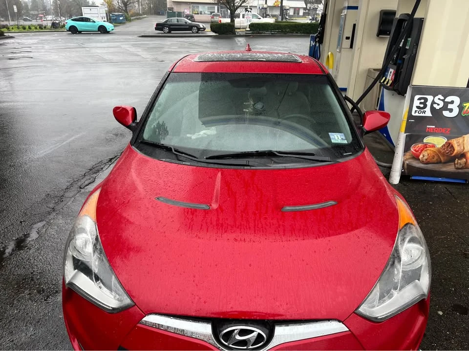 2012 Hyundai Veloster - Image 2 of 4