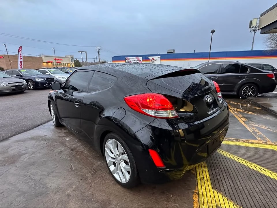 2012 Hyundai Veloster - Image 5 of 19