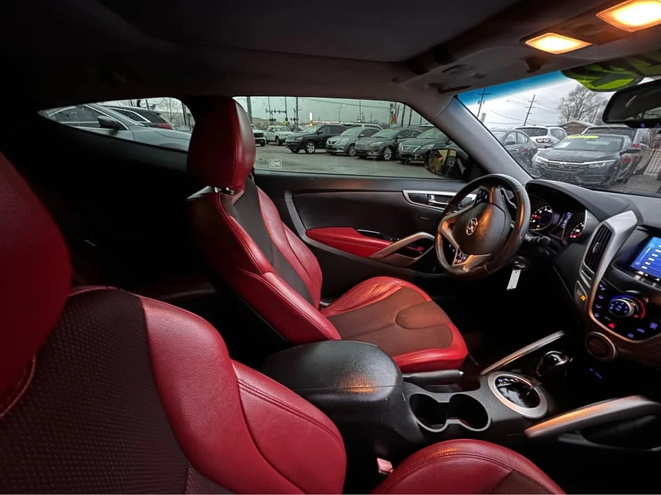 2012 Hyundai Veloster - Image 7 of 19
