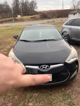 2012 Hyundai Veloster Coupe 3D