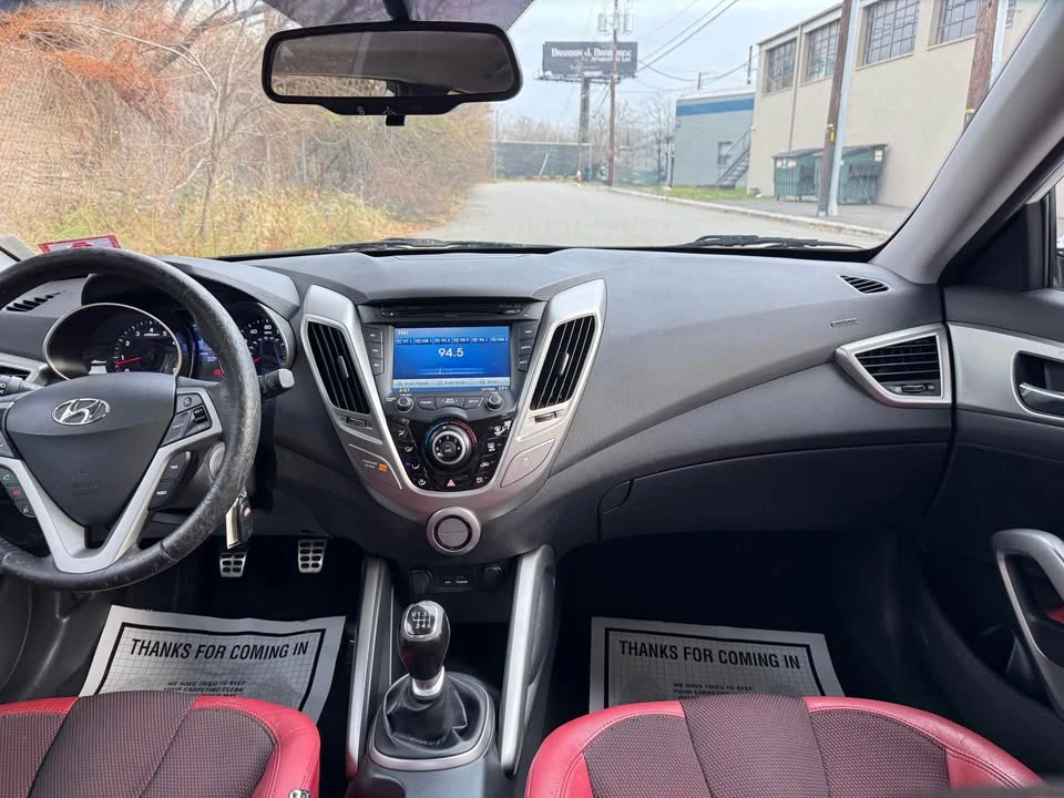 2012 Hyundai Veloster - Image 14 of 15