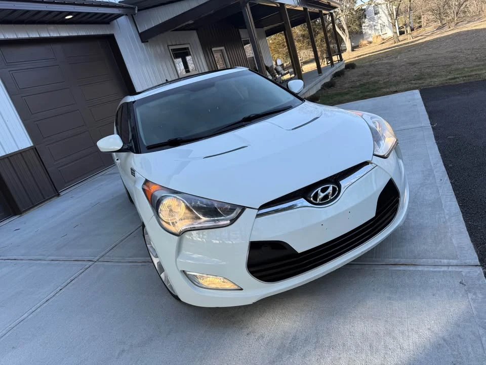 2012 Hyundai Veloster - Image 5 of 11