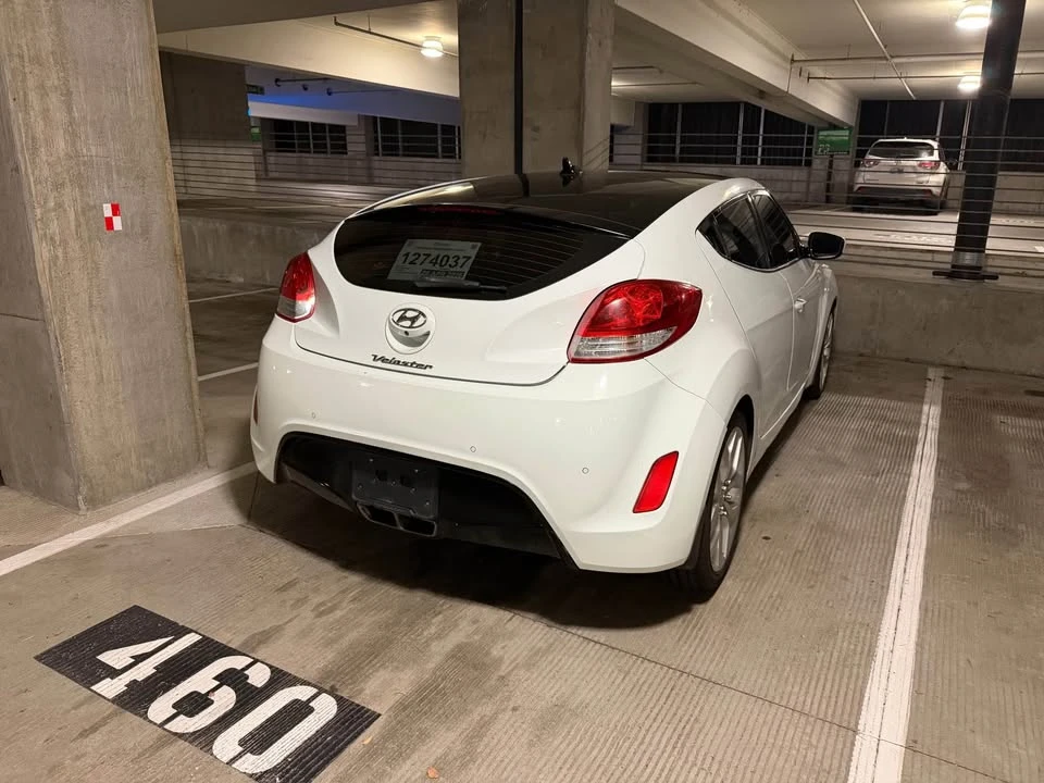 2012 Hyundai Veloster - Image 9 of 11