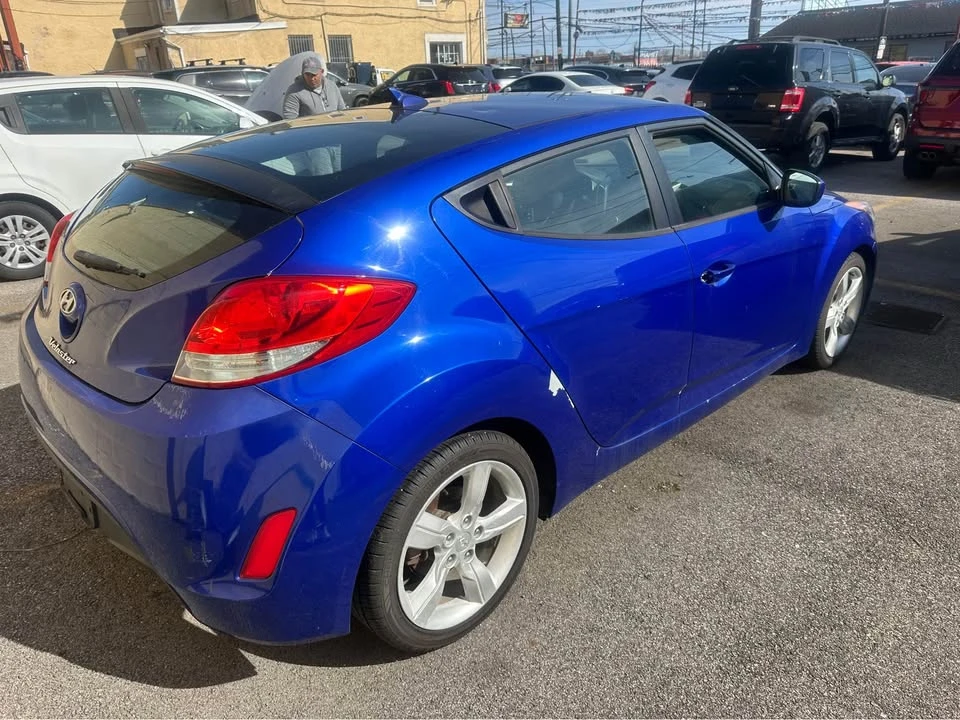2012 Hyundai Veloster - Image 3 of 5