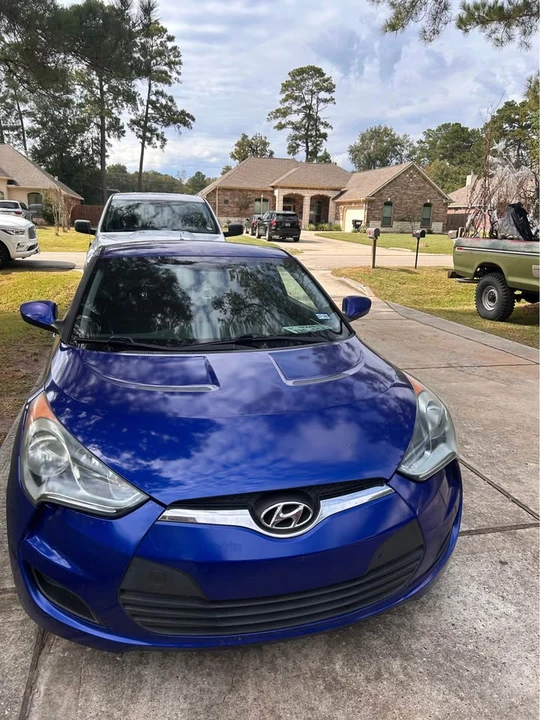 2012 Hyundai Veloster - Image 2 of 7
