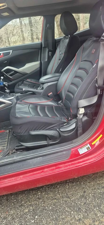 2012 Hyundai Veloster - Image 6 of 7