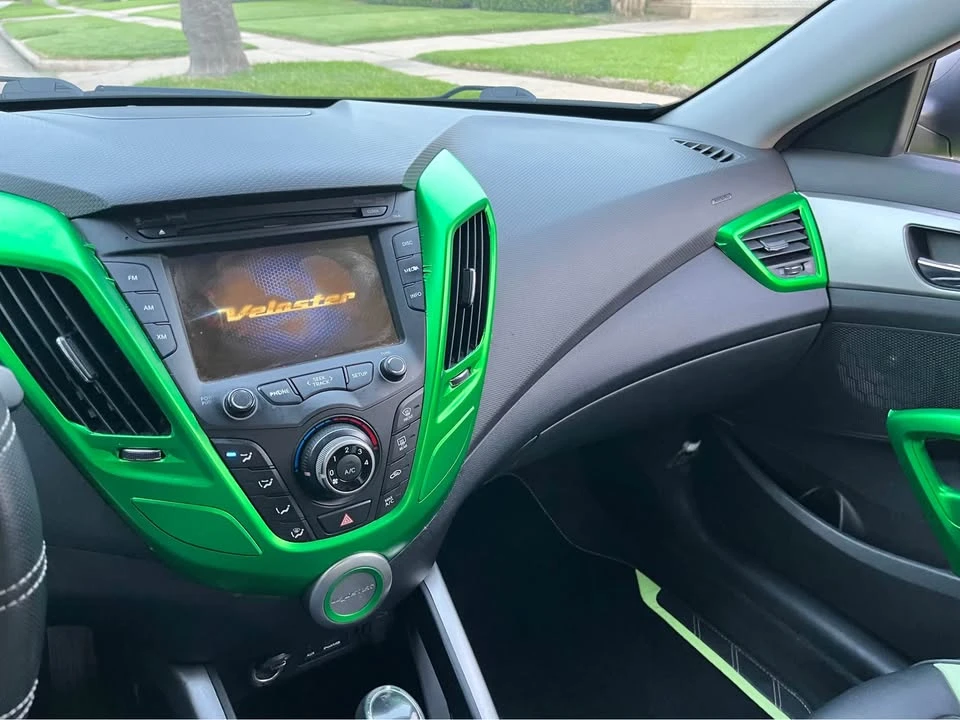 2012 Hyundai Veloster - Image 14 of 15