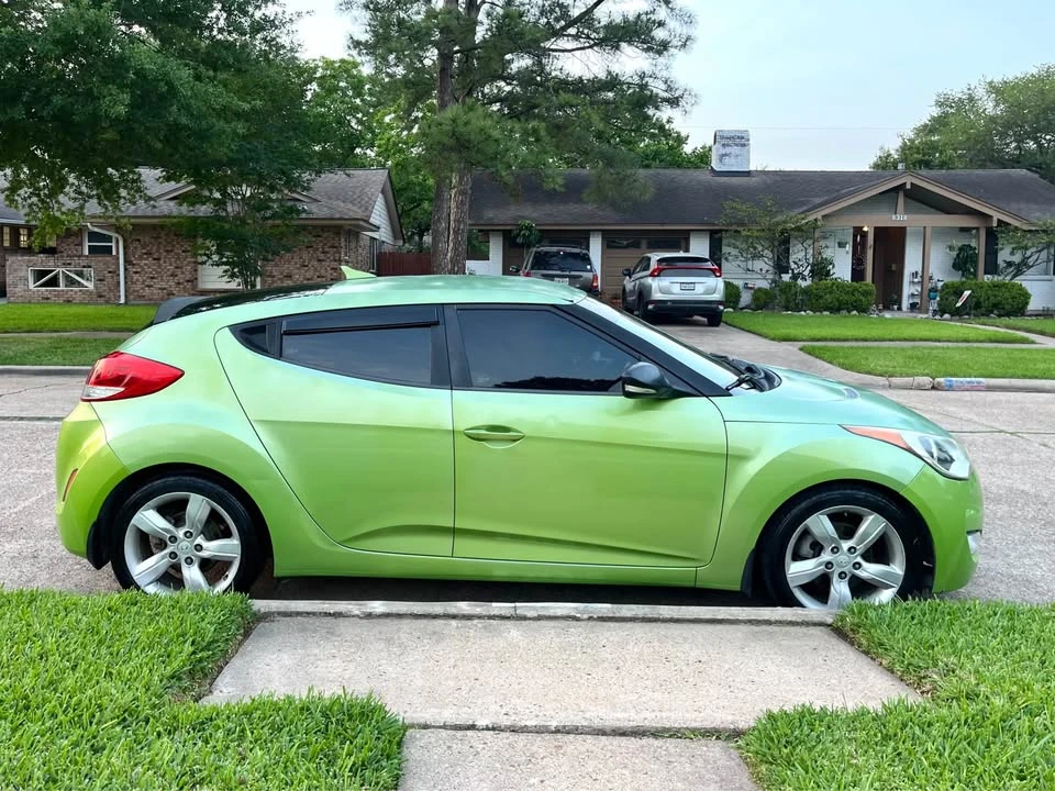 2012 Hyundai Veloster - Image 5 of 15