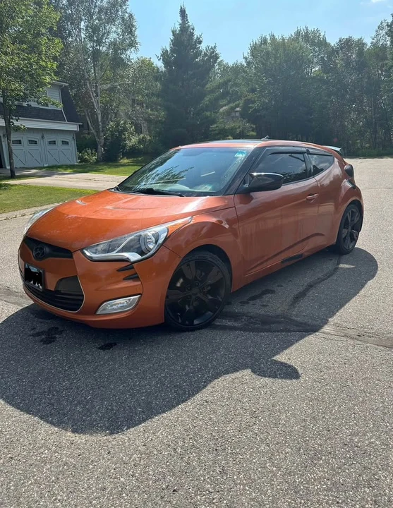 2012 Hyundai Veloster - Image 2 of 6