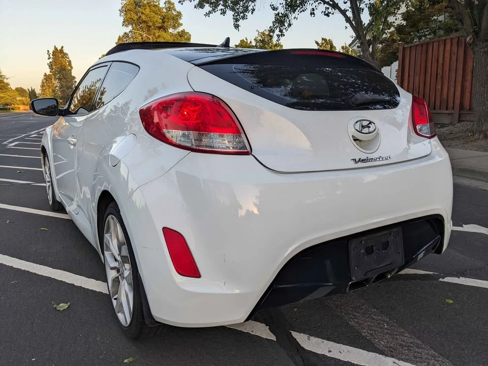 2012 Hyundai Veloster - Image 3 of 18