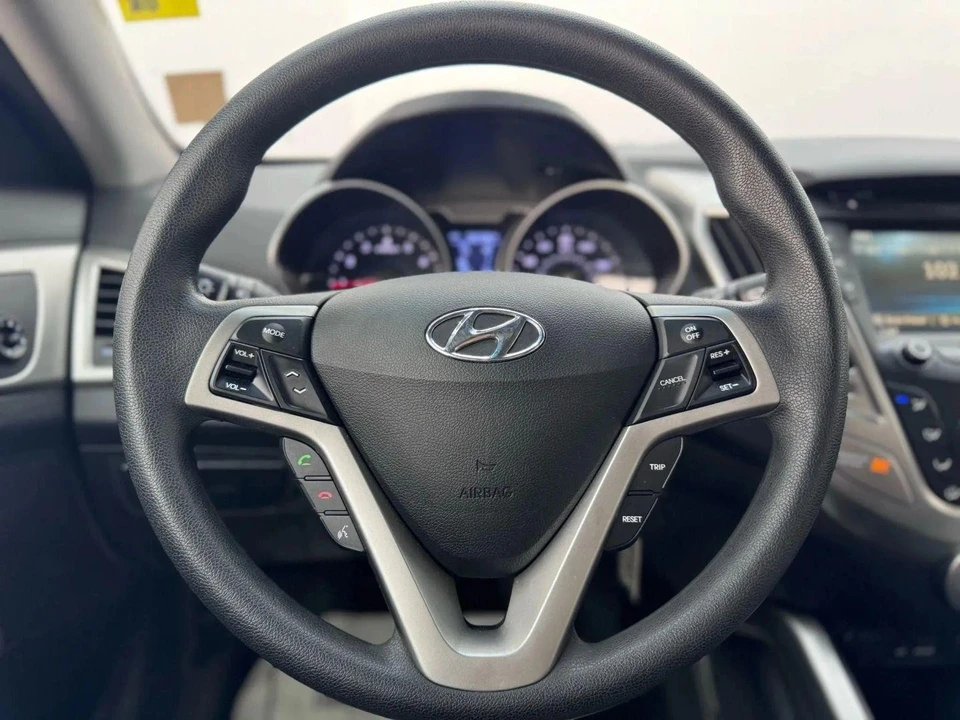 2012 Hyundai Veloster - Image 15 of 21
