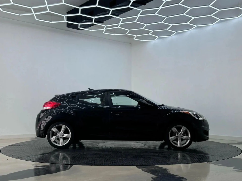 2012 Hyundai Veloster - Image 4 of 21