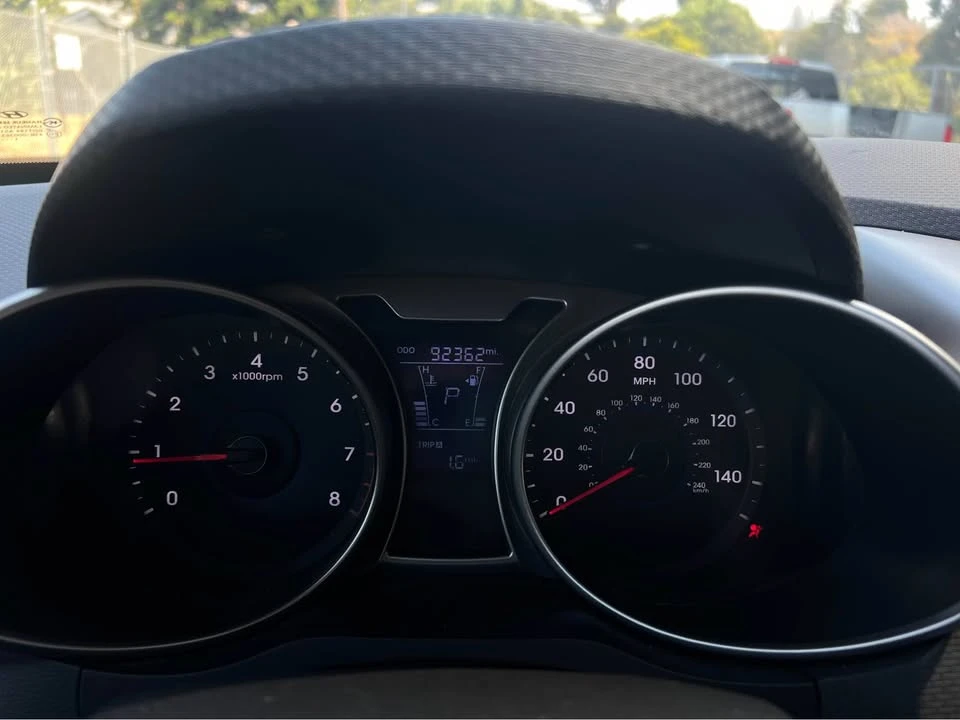 2012 Hyundai Veloster - Image 7 of 7
