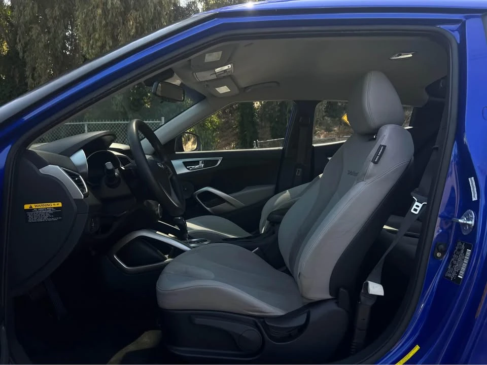 2012 Hyundai Veloster - Image 5 of 7