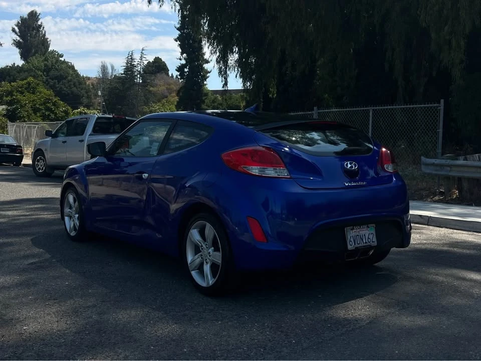 2012 Hyundai Veloster - Image 2 of 7