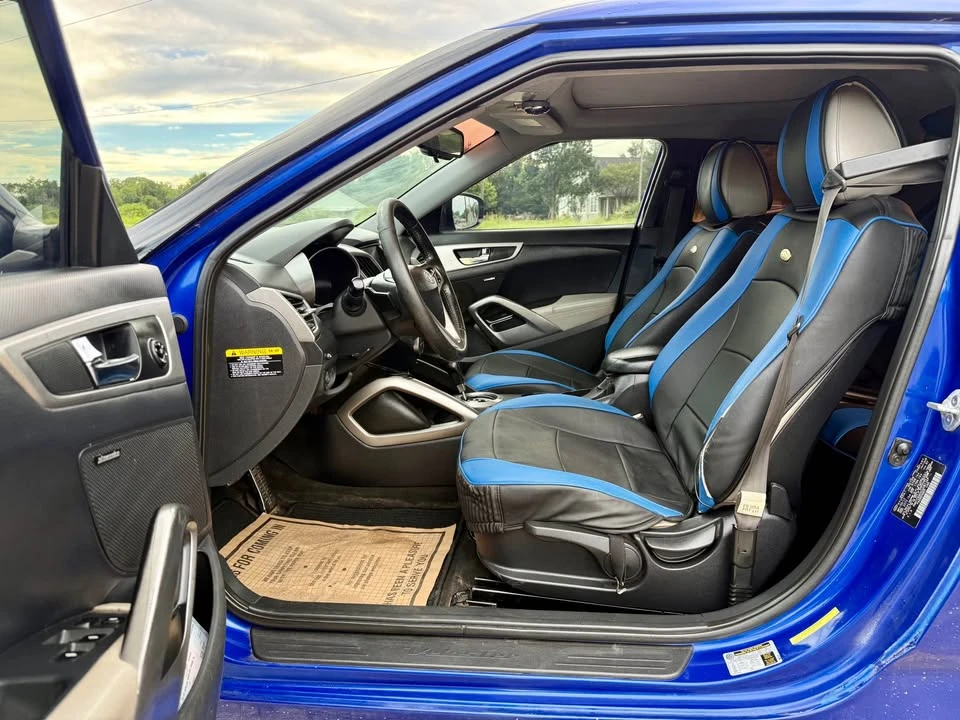 2012 Hyundai Veloster - Image 8 of 13