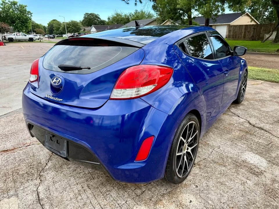 2012 Hyundai Veloster - Image 6 of 13