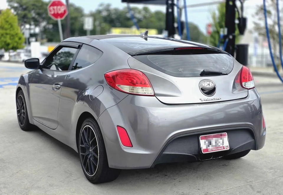 2012 Hyundai Veloster - Image 7 of 19