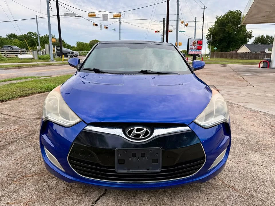 2012 Hyundai Veloster - Image 2 of 13