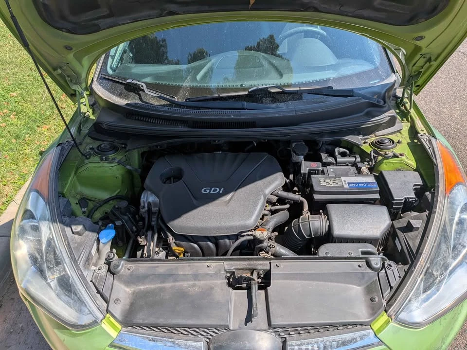 2012 Hyundai Veloster - Image 15 of 17