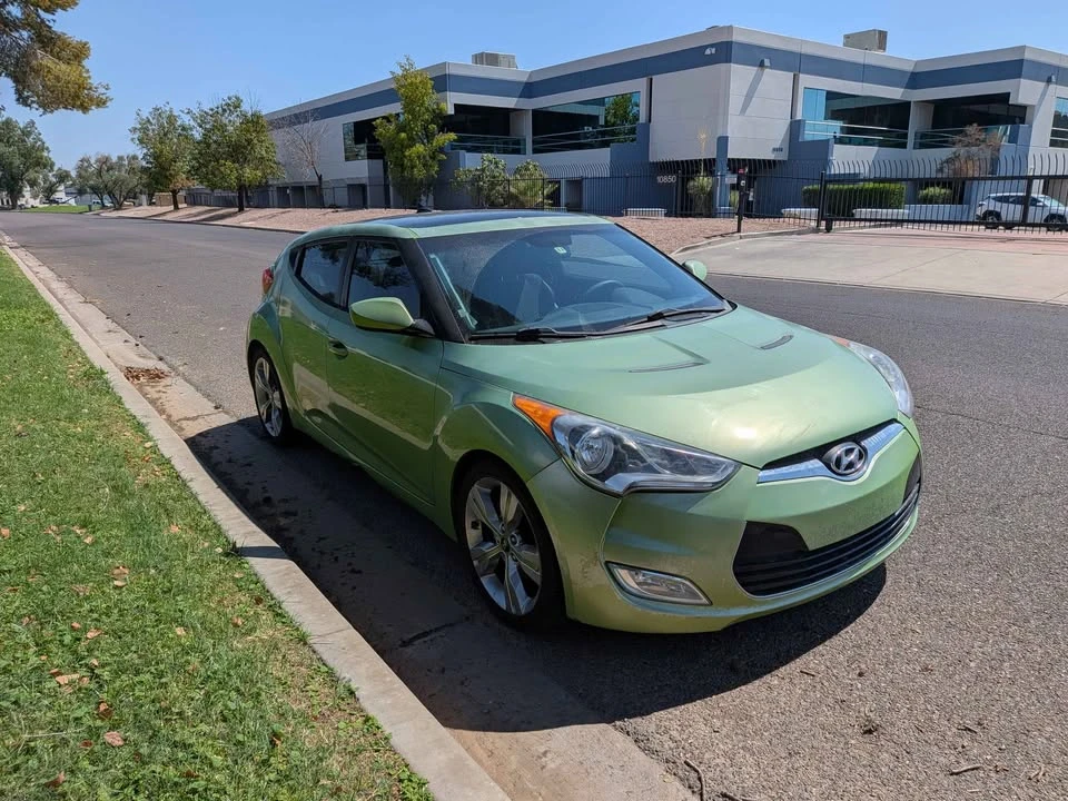 2012 Hyundai Veloster - Image 3 of 17